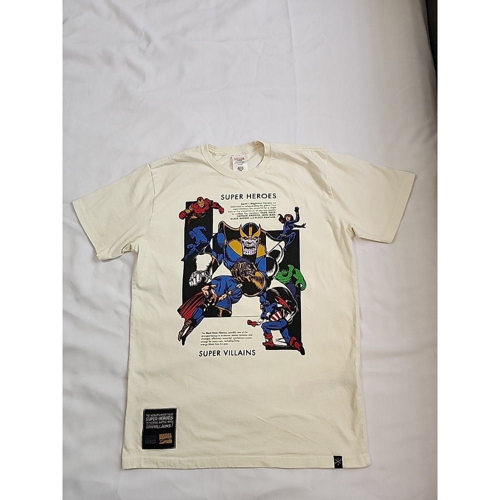 Marvel Super‎ Heroes vs Villains Thanos Avengers Graphic Tee Mens M Cream